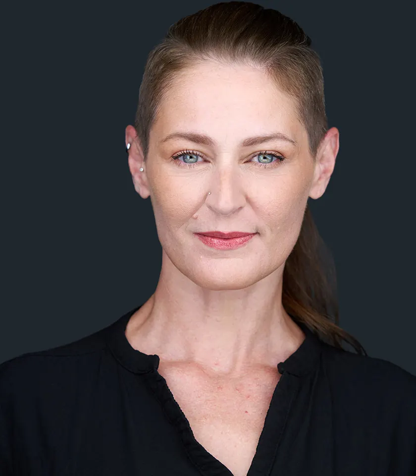 Monique Thiara, terapeuta e fundadora da Rainbow Tree Natural Therapies
